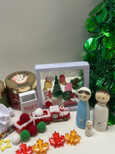 Load image into Gallery viewer, Nativity Scene Sensory Play Kit
